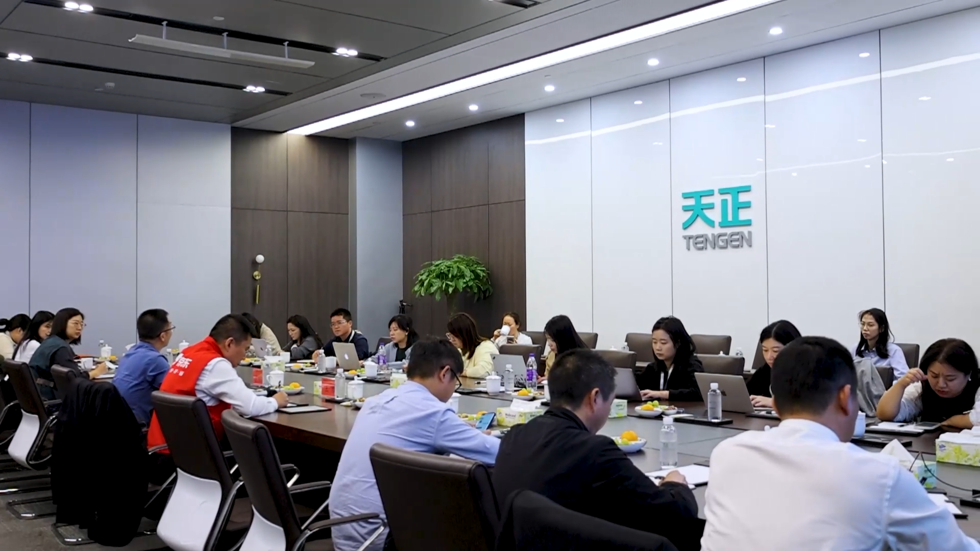 京东工业走进ng28注册平台入口，探访产业数智化之路！